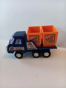 BUDDY L AMERICAN AIRLINES FREIGHT SYSTEM TRUCK w/ FREIGHT BOXES Vintage - Picture 1 of 5