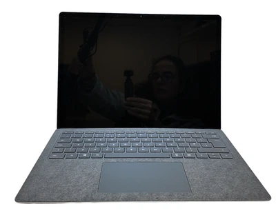 Microsoft Surface Laptop 3 13.5" Touchscreen i7 10th Gen 16GB RAM 256GB SSD - Image 1 of 4