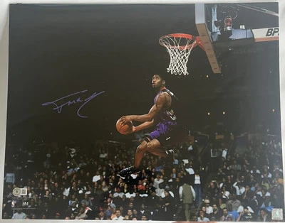Foto firmada por Tracy McGrady 16x20 Beckett certificado de autenticidad Toronto Raptors NBA Foto 1 de 4