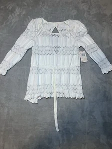 NWT Free People Lace Stretch Top Shirt WHITE Sleeve Tie Back Key Hole Back Sz XS - Picture 1 of 7