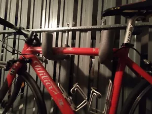 Tolles Rennrad von Wilier, Triestina, rot, sehr gut erhalten, 3er Kettenblatt - Bild 1 von 4