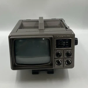 Vintage Bentley 100c Portable 5" Television Not Tested - Picture 1 of 9