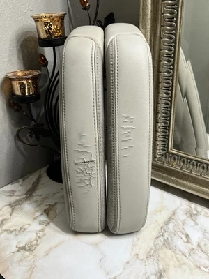 Dodge Grand Caravan 2011-2020 juego reposabrazos asiento delantero conductor pasajero Foto 1 de 4