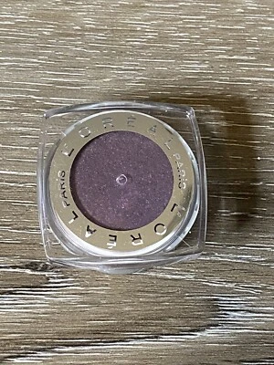 L'Oreal Infallible 24Hr Waterproof Eye Shadow, 555 Perpetual Purple - Image 1 of 2