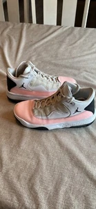 Jordan Air Max Aura 2 Size 5Y - Picture 1 of 9