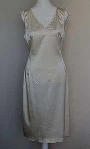 Dolce and Gabbana Women's Ivory Sleeveless Sheath Dress Size 30/44 Italy - Picture 1 of 23