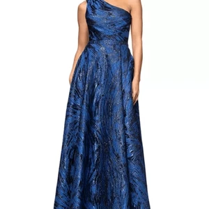 Vestido de baile AQUALong brocado de un hombro - H - Imagen 1 de 5