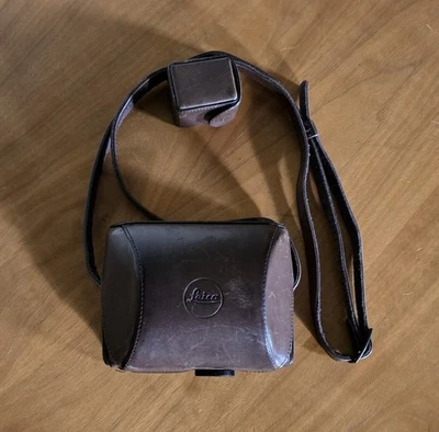 Leica Leather Case for D-Lux 4 with Handgrip - M2745 - Image 1 of 4