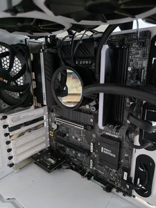 Płyta główna MSI Z590-A Pro LGA 1200 + Intel Core I9 11900KF + 2x 32Gb RAM DDR4 - Zdjęcie 1 z 4