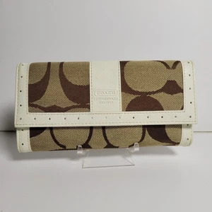Coach Leatherware Signature C Jacquard Scheckbuch Geldbörse, Braun Khaki Elfenbein  - Bild 1 von 12