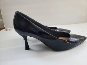 440 $ AGL Isolde spitz zulaufende hochhackige Pumps Größe 12 in Nero Schwarz Lackleder - Bild 1 von 10