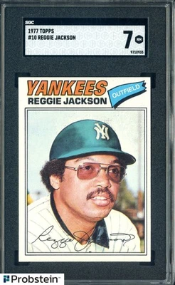 1977 Topps #10 Reggie Jackson New York Yankees Salón de la fama SGC 7 casi nuevo Foto 1 de 2