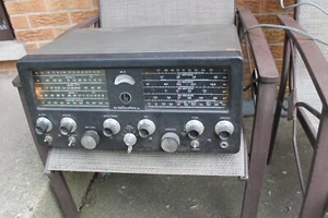 HALLICRAFTERS SX-71 Shortwave Receiver - Picture 1 of 6