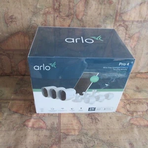 NUEVO SELLADO DE FÁBRICA~ Arlo Pro 4 Kit de 3 Cámaras con Panel Solar Bonus - Blanco - Imagen 1 de 4