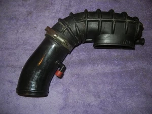 Bota de admisión de aire 77-82 Porsche 924 2.0 047133367C - Imagen 1 de 9