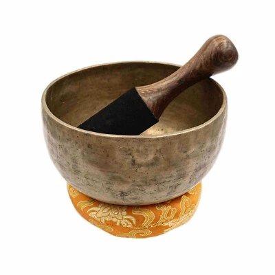 Antique collected singing bowl-6 inches thadobati singing bowl-old yoga bowl - Image 1 of 4