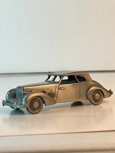 Danbury Mint 1:43 Scale Pewter, 1937 Cord 812 Supercharged Roadster - Picture 1 of 14