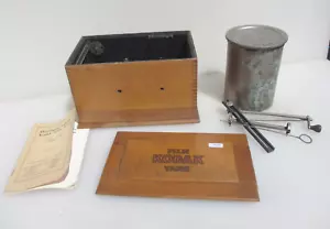 VINTAGE WOODEN KODAK BOX 3 1/2” B-2 + FILM TANK C - DARK ROOM DEVELOPING - Picture 1 of 19