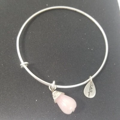 Brazalete Brazalete Bella Ryann Tono Plateado Dije Deslizable Cuentas de Vidrio Rosa Foto 1 de 4