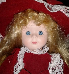 ALEXIA, Schelmischer älterer Geist im Spukpuppengefäß - Aktive Energie! 16 zoll - Bild 1 von 7