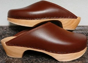 Zoccoli donna 10 Glufsko danesi - scarpe zoccoli slip on pelle marrone suola legno - Foto 1 di 7