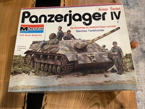 1973 Monogram Armor Series Panzerjager IV German Tank Hunter 1:32 Scale Kit 7505 - Imagen 1 de 8