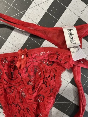 VTG Frederick’s Of Hollywood Leonisa Panties Size L Red Lace G-String - New - Image 1 of 4