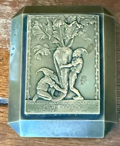 Ede Telcs (Ungheria 1872-1948) Relif bronzo con motivo di gnomi. Telec firmate E - Foto 1 di 3