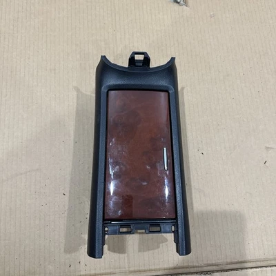 Portavasos consola central Lexus HS250h 2010-2012 OEM 55604-75010 Foto 1 de 4