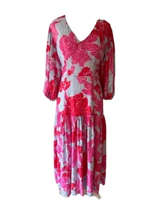Maxi abito floreale a strati Vineyard Vines KENTUCKY DERBY rose e pose 6 nuovo con etichette - Foto 1 di 9