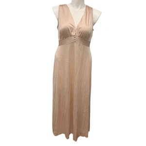 Vintage Vanity Fair Long Nightgown Champagne Large EUC - Picture 1 of 8