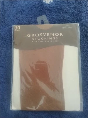 Vintage Aristoc Grosvenor 30 Den Stockings, Size Large in Gentle Smoke - Image 1 of 4