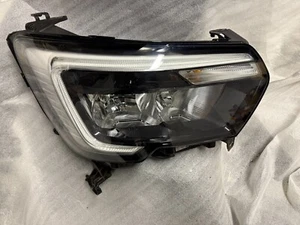 LED Frontscheinwerfer Rechts Light Renault Master III 2019 Facelift 260105567R - Bild 1 von 8