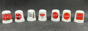 Juego de 7 dedales de porcelana Coca-Cola - Logotipos de Coca-Cola de colección en caja - Imagen 1 de 4