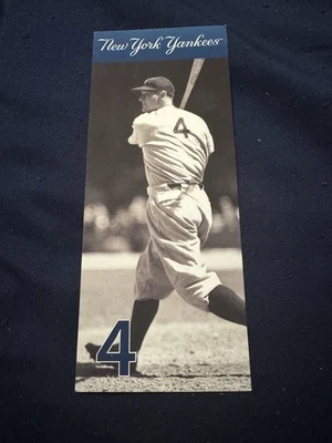 Lou Gehrig Highland Mint Ticket Collection & 39mm Minted Medallion ( No Box ) - Image 1 of 3