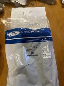 Bracket License Plate  Ford (FB5Z-17A385-AA) - Picture 1 of 2