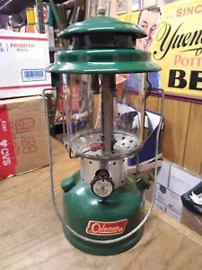 Vtg 1971 Coleman Model 220F 2 Mantle Green Lantern Pyrex Globe Very Good Shape! - Picture 1 of 12