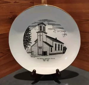 VINTAGE HUNDERTJÄHRIGER BALDWIN METHODIST KIRCHE BALDWIN, IOWA KERAMIK 9" PLATTE - Bild 1 von 6