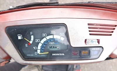 CONTROLES DE MANILLAR VELOCÍMETRO 1984 HONDA AERO 80 NH80 scooter ciclomotor pieza Foto 1 de 4