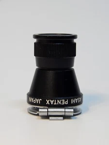 Pentax 67 6x7 Magnifier View Finder - Picture 1 of 11
