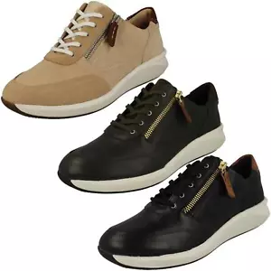 Zapatos de entrenador informales con cordones informales de cuero ""Un Rio Zip"" para damas Clarks - Imagen 1 de 31