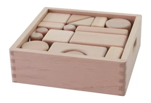 Natural Wooden Building Block Set (small) made in Hokkaido, Japan - Picture 1 of 4