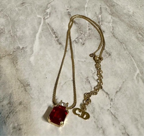 Collana Christian Dior CD anni 90 pietra rossa oro