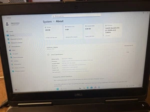 Dell Precision 7520 XEON E3-1505M 8GB DDR 240GB HD 4GB NVIDIA - Picture 1 of 6