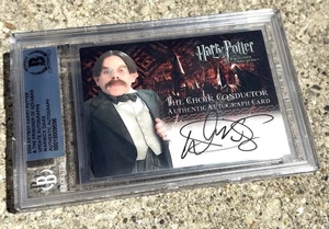 WARWICK DAVIS SIGNED Harry Potter Card BECKETT Auto Slabbed CHOIR CONDUCTOR - Picture 1 of 2