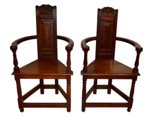 elegante coppia di poltrone stile Luigi XIII in noce massello perfette - Foto 1 di 13