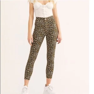 Free People Jeans 28 Brown Leopard Print Stretch High-Waist Calf-Length Skinny - Picture 1 of 8