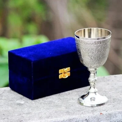 Calici da vino in ottone placcato argento inciso a mano Royal da 6" con scato... - Immagine 1 di 4