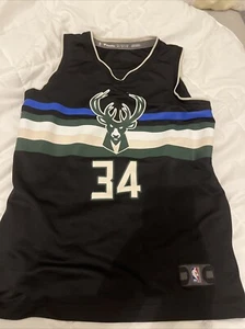 Giannis Antetokounmpo Jersey Youth Medium - Picture 1 of 4