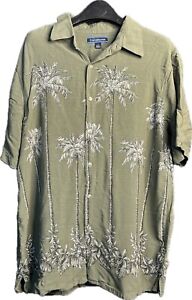 Croft & Barrow Mens Shirt Green Size L Short Sleeve Button Up Palm Trees